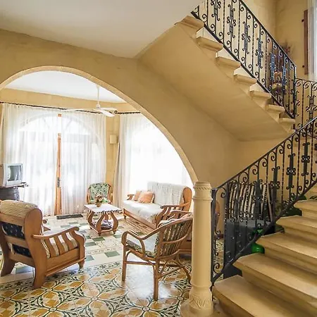 4 Bedroom Farmhouse With Private Pool In Island Of Gozo 公寓