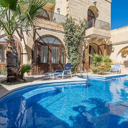 4 Bedroom Farmhouse With Private Pool In Island Of Gozo 公寓 *