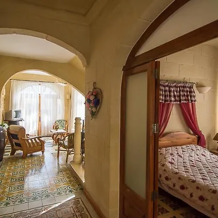 公寓 4 Bedroom Farmhouse With Private Pool In Island Of Gozo Zebbug (Gozo)